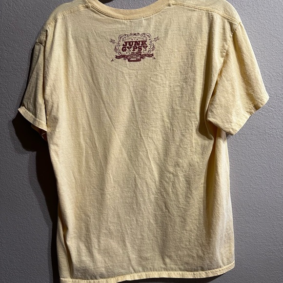 Wallflower tee - Picture 2 of 2